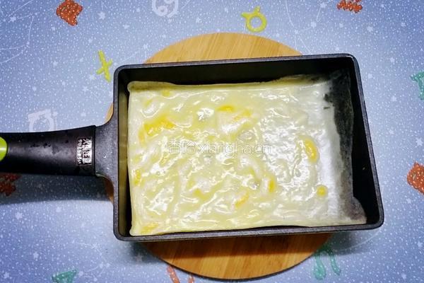奶酪香腸玉子燒的做法图解3