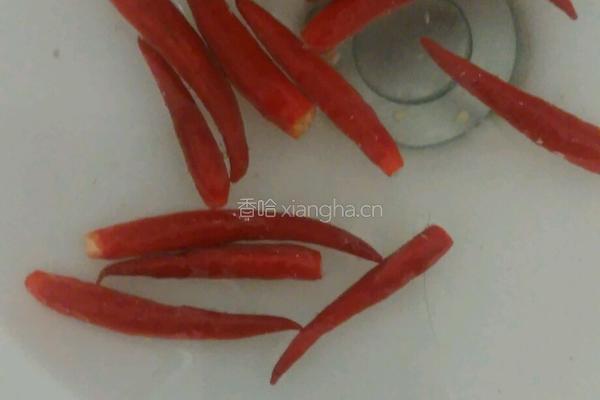  萝卜炖肉的做法图解1