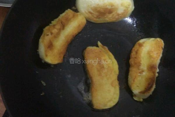 鸡蛋煎馍片的做法图解3