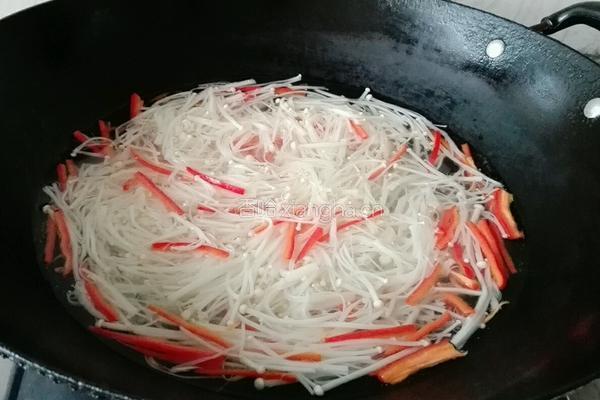 凉拌金针菇的做法图解8
