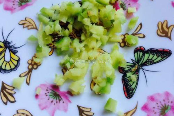 香菇青菜的做法图解3