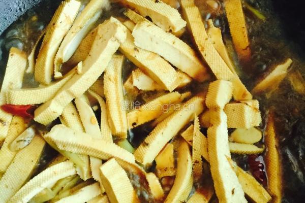 芹菜苗炒白干的做法图解4