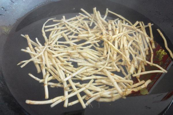 凉拌鱼腥草的做法图解3