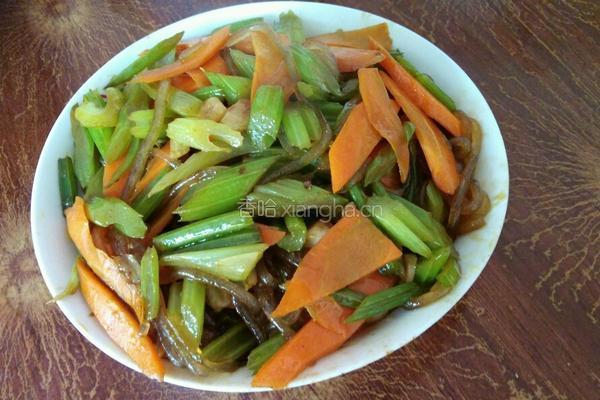 芹菜胡萝卜炒粉条的做法图解9