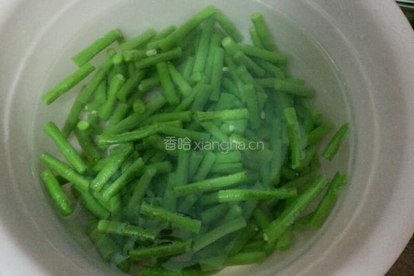 凉拌豇豆的做法图解4