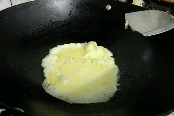 节瓜鸡蛋瘦肉汤的做法图解3