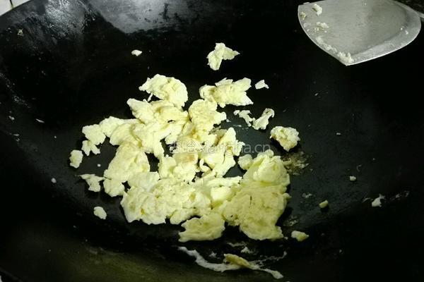 节瓜鸡蛋瘦肉汤的做法图解4