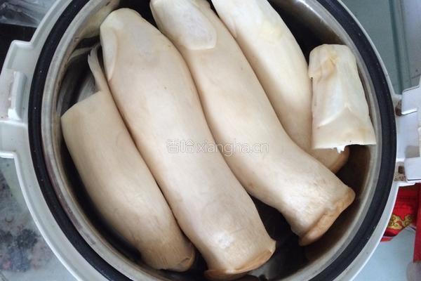 凉拌杏鲍菇的做法图解1