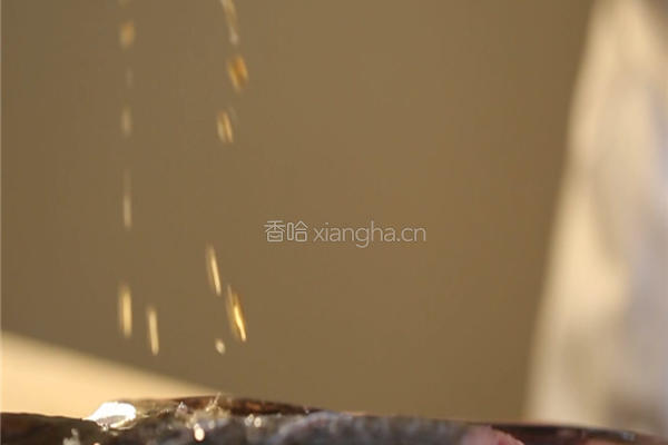 剁椒鱼头的做法图解2