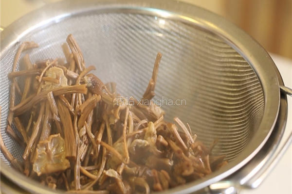 干锅茶树菇的做法图解6