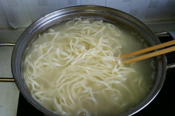 什锦炒面的做法图解1