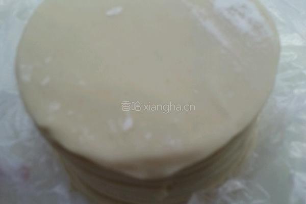 胡萝卜马蹄瘦肉饺子的做法图解4
