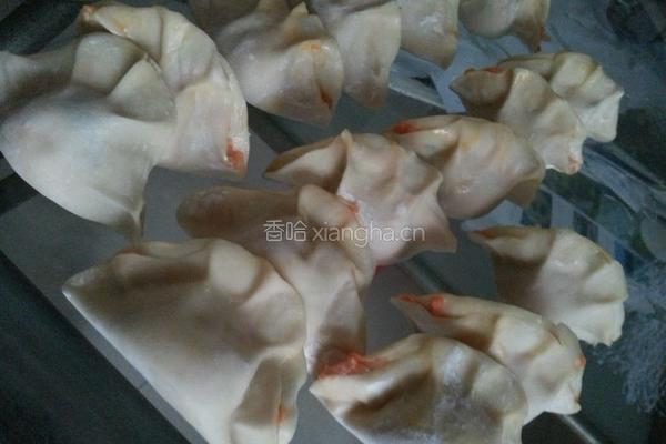 胡萝卜马蹄瘦肉饺子的做法图解5