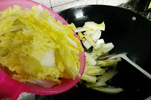 醋溜娃娃菜的做法图解5