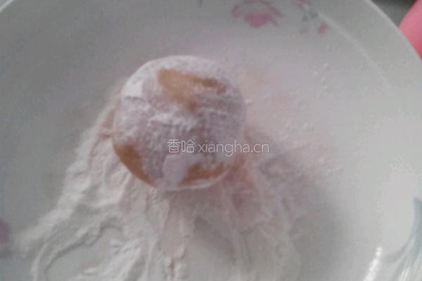 广式莲蓉月饼的做法图解4