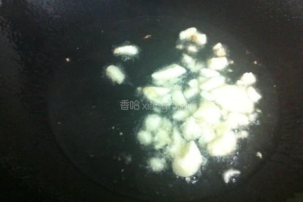鸡蛋炒苦瓜的做法图解4