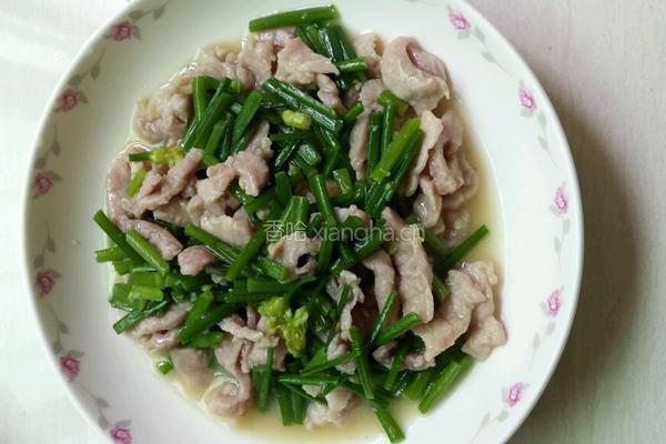 韭菜花炒猪肉的做法图解7