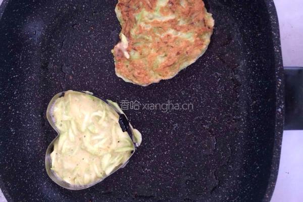 丝瓜鸡蛋饼的做法图解4