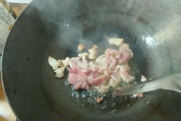 毛豆炒肉的做法图解5