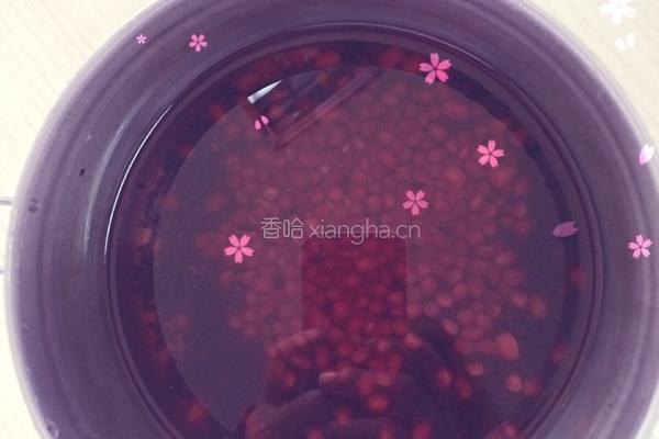 红豆黑米椰奶西米露的做法图解1