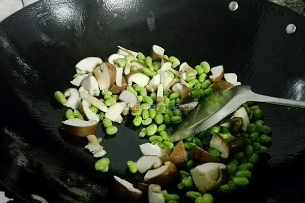 毛豆冬菇煮豆腐的做法图解5