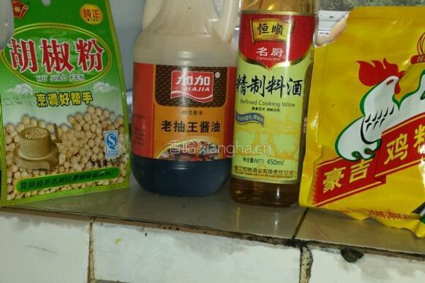 卤猪蹄的做法图解3