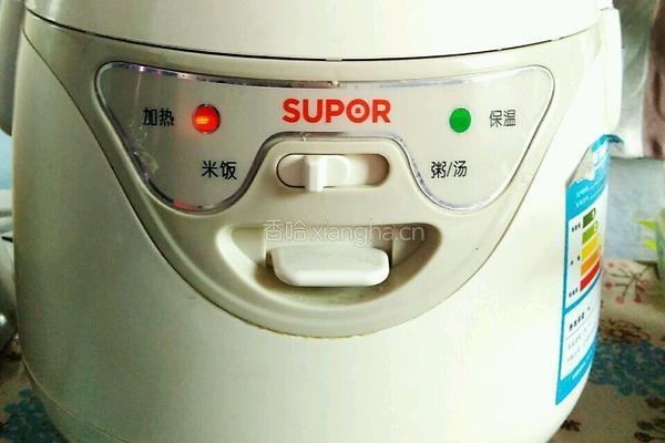 番茄什锦焖饭的做法图解5