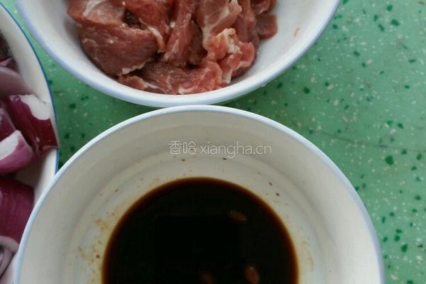 孜然洋葱牛肉片的做法图解2