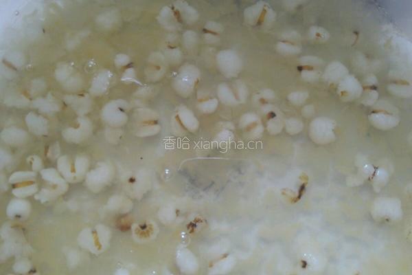 银耳薏仁汤