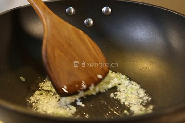 黄豆芽炒粉条的做法图解5
