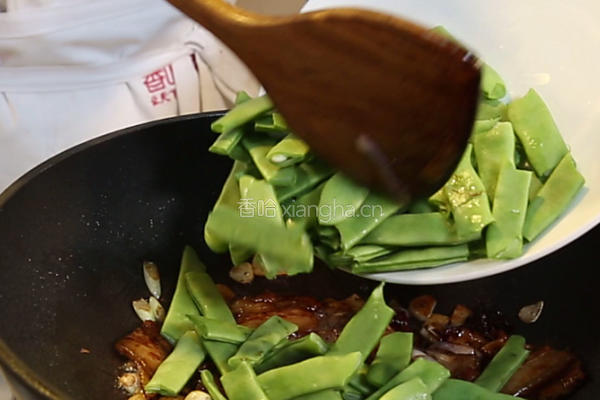 扁豆焖肉的做法图解4