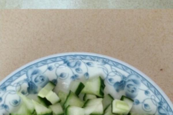 素炒三菜丁的做法图解2