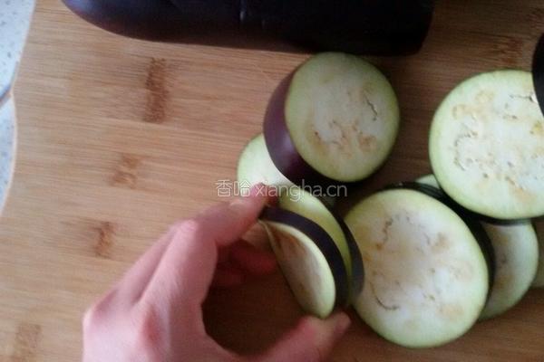 炸茄盒的做法图解5