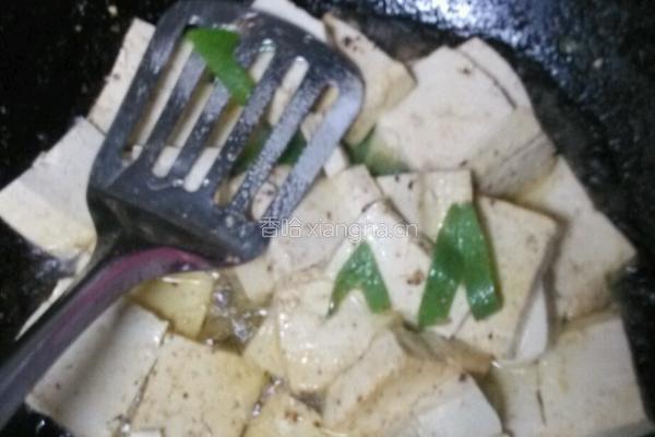 鸡毛菜煮豆腐的做法图解3