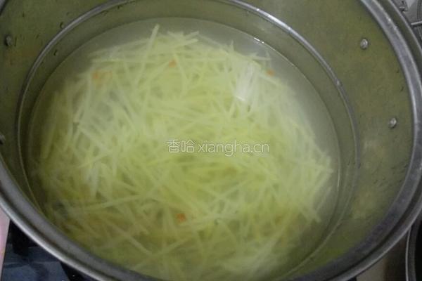 凉拌土豆胡萝卜的做法图解4