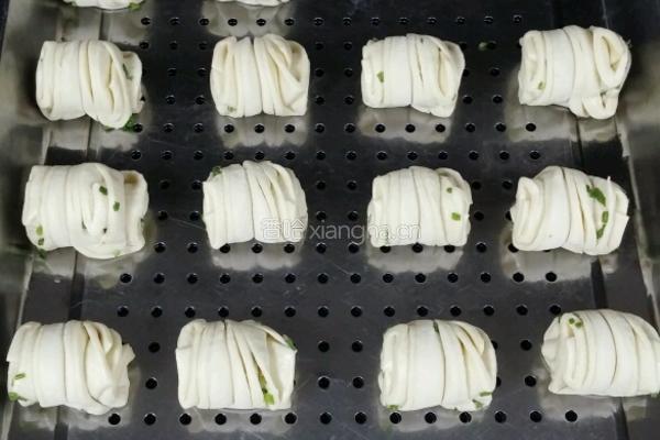 香葱花卷的做法图解25