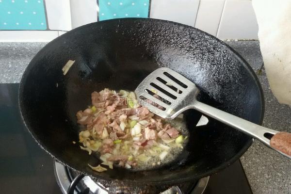 羊肉炒酸菜粉的做法图解2