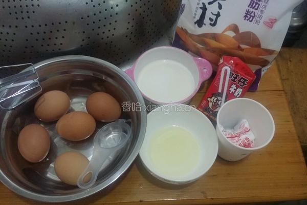 电饭煲蛋糕的做法图解1