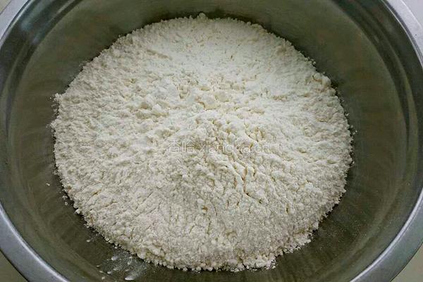 豆沙包的做法图解1