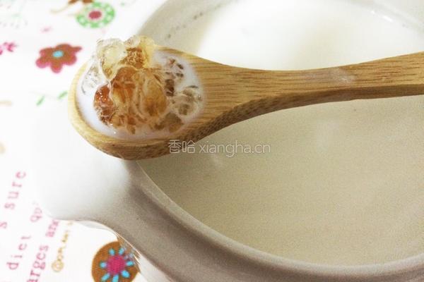 桃胶牛奶美颜汤的做法图解5