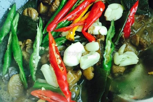鸭腿烧香菇海带的做法图解8