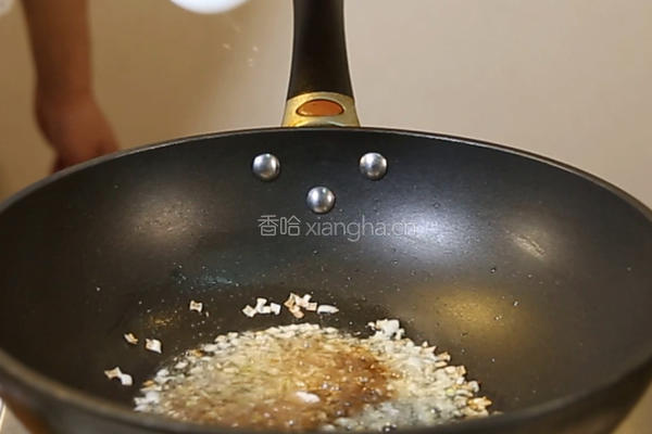 鲜豌豆牛肉粒的做法图解6
