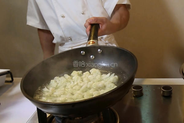 小炒菜花的做法图解4