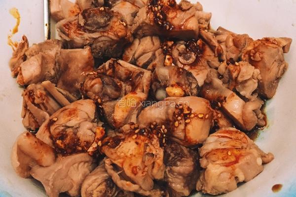 麻油香辣鸡腿的做法图解5