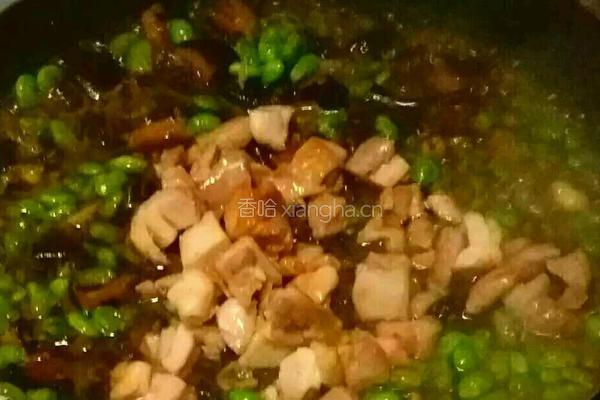 香菇毛豆烩鸡丁的做法图解6