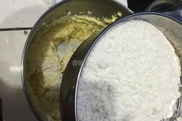 黄油圈圈曲奇的做法图解8