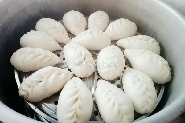 秋叶包子的做法图解9