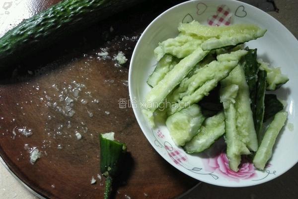 拍青瓜的做法图解2