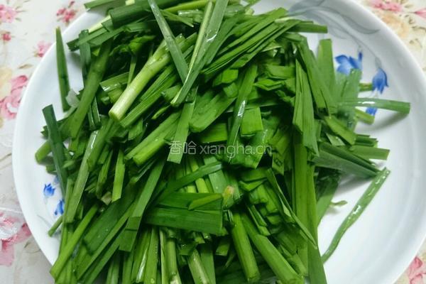 韭菜豆腐干的做法图解1
