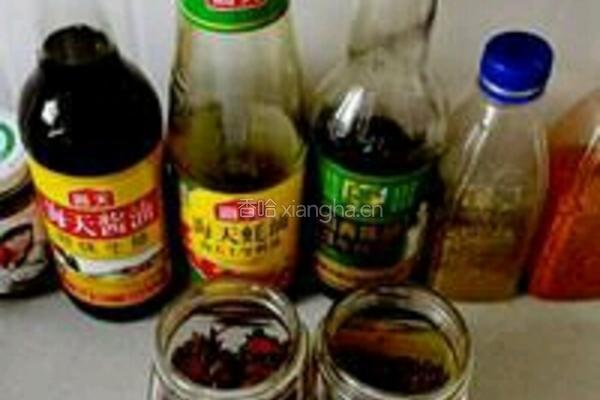 凉拌腌制黄瓜的做法图解2